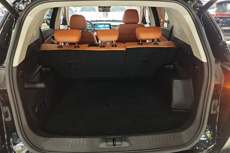 Used JETOUR Shanhai L7 2024 1.5T 120km MAX 5-Seater Trunk