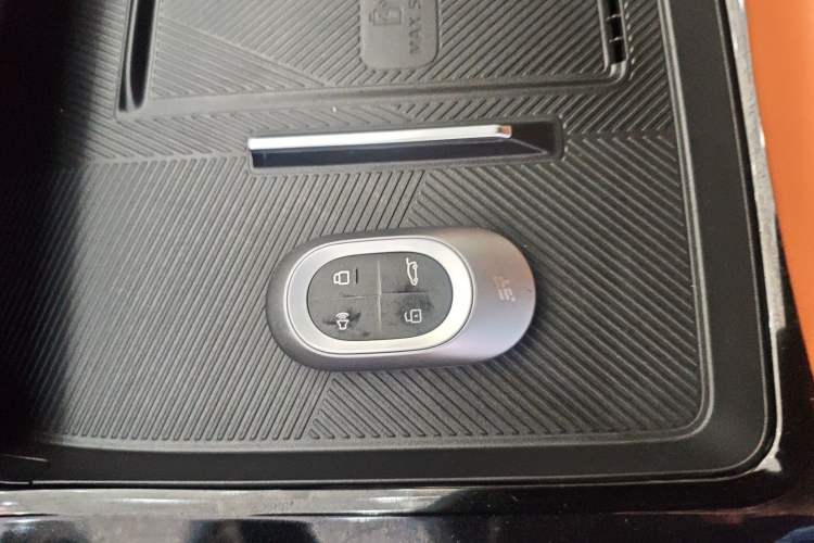 Used JETOUR Shanhai L7 2024 1.5T 120 km ULTRA 5-seater Vehicle Key
