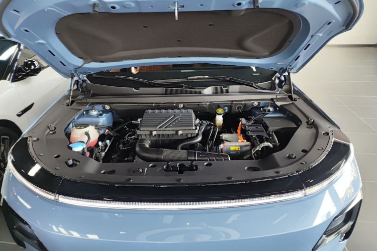 Used JETOUR Shanhai L7 2024 1.5T 120km MAX+ 7-Seater Engine Bay