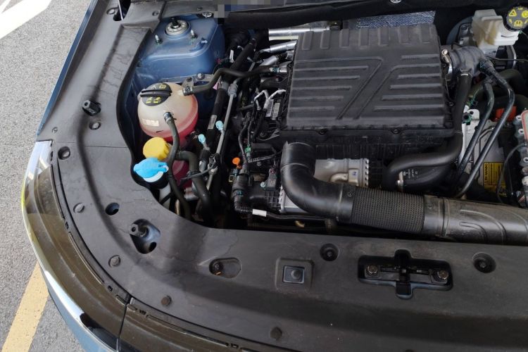 Used JETOUR Shanhai L7 2024 1.5T 120km ULTRA 7-Seater Engine Bay Right