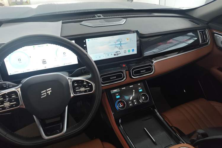 Used JETOUR Shanhai L7 2024 1.5T 120km ULTRA 7-Seater Gear Lever