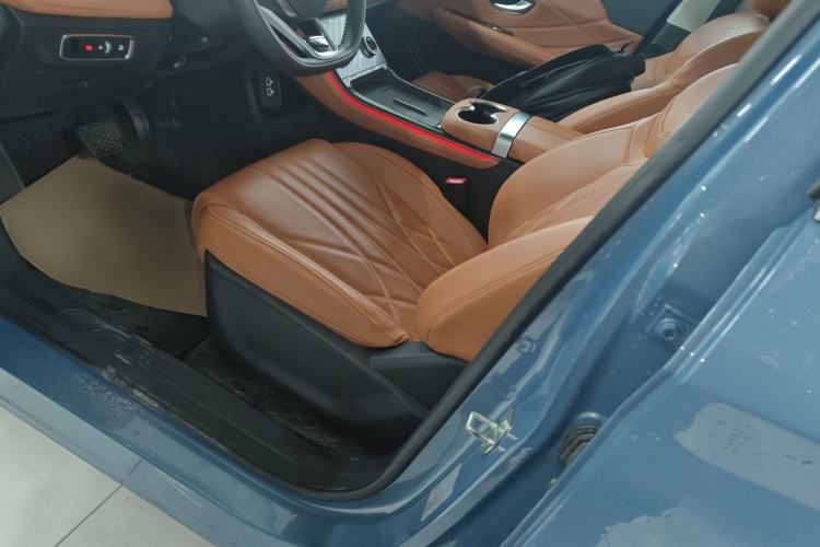 Used JETOUR Shanhai L7 2024 1.5T 120km ULTRA 7-Seater Left Front Seat