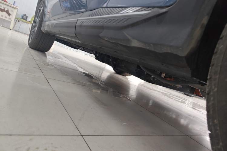 Used JETOUR Shanhai L7 2024 1.5T 120km ULTRA 7-Seater Left Side Sill