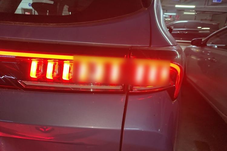 Used JETOUR Shanhai L7 2024 1.5T 120 km ULTRA 5-seater Right Rear Taillight