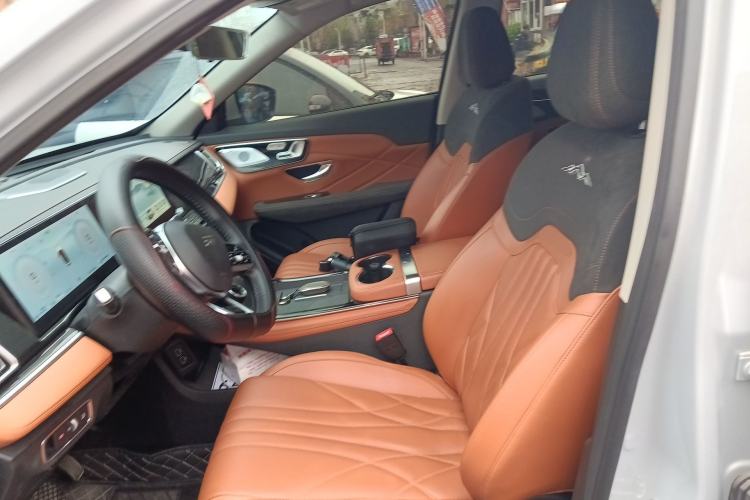 Used JETOUR Shanhai L7 2024 1.5T 120km ULTRA 7-Seater Left Front Seat