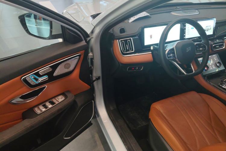 Used JETOUR Shanhai L7 2024 1.5T 120km ULTRA 7-Seater Driver Seat