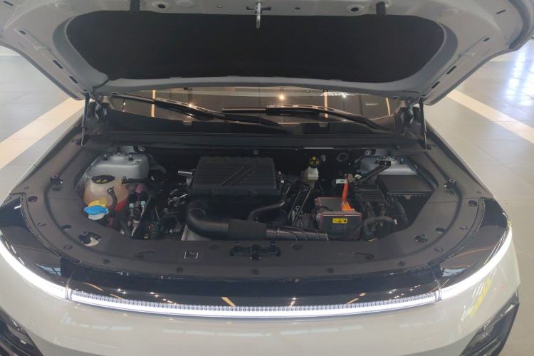 Used JETOUR Shanhai L7 2024 1.5T 120km ULTRA 7-Seater Engine Bay