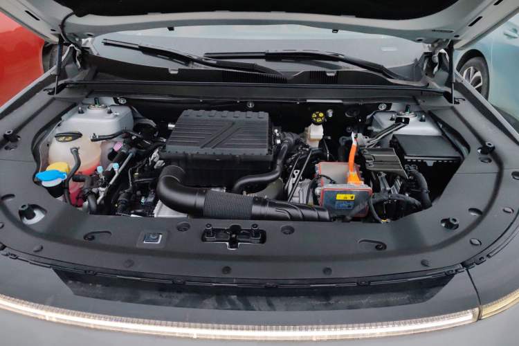 Used JETOUR Shanhai L7 2024 1.5T 120km ULTRA 7-Seater Engine Bay