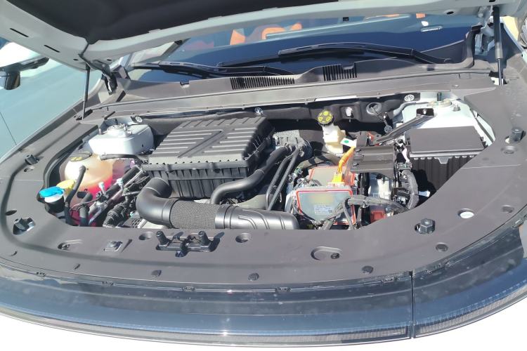 Used JETOUR Shanhai L7 2024 1.5T 120km ULTRA 7-Seater Engine Bay