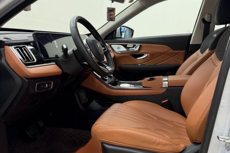 Used JETOUR Shanhai L7 2024 1.5T 120km ULTRA 7-Seater Interior 4