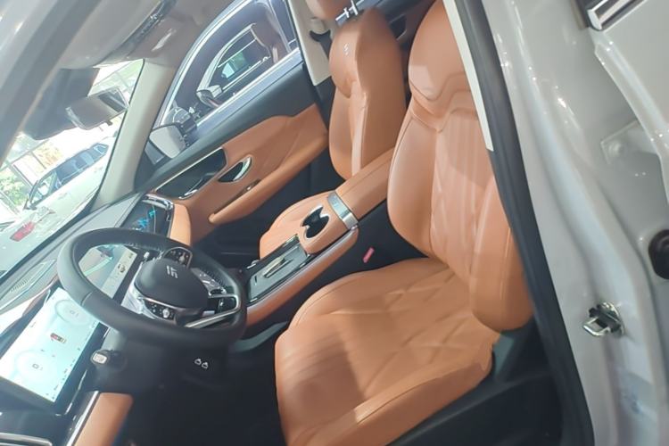 Used JETOUR Shanhai L7 2024 1.5T 120 km MAX 7-Seater Left Front Seat