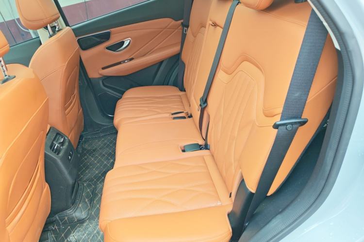Used JETOUR Shanhai L7 2024 1.5T 120km MAX 5-Seater Left Rear Seat