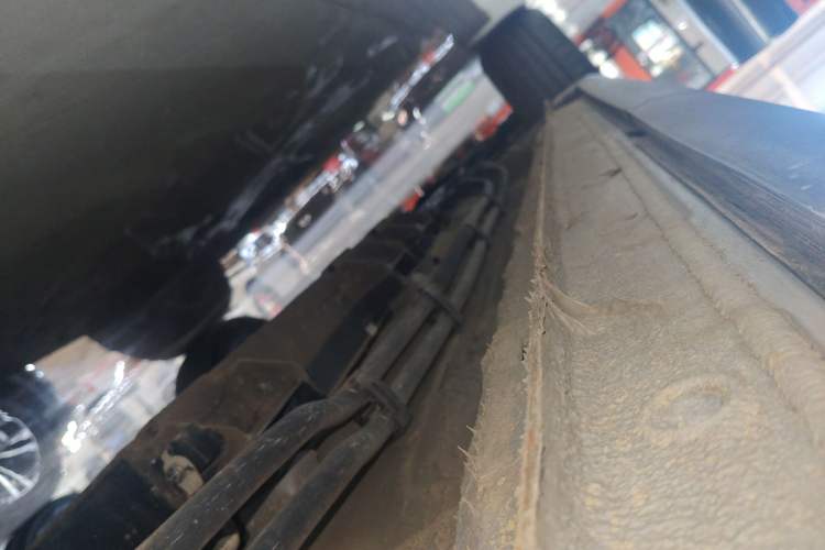 Used JETOUR Shanhai L7 2024 1.5T 120km MAX 5-Seater Left Side Sill