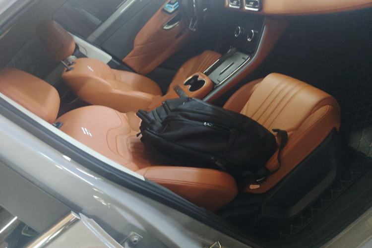 Used JETOUR Shanhai L7 2024 1.5T 120km MAX 5-Seater Right Front Seat