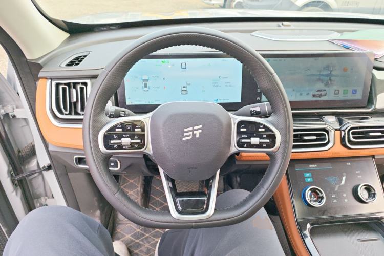 Used JETOUR Shanhai L7 2024 1.5T 120km MAX 5-Seater Steering Wheel