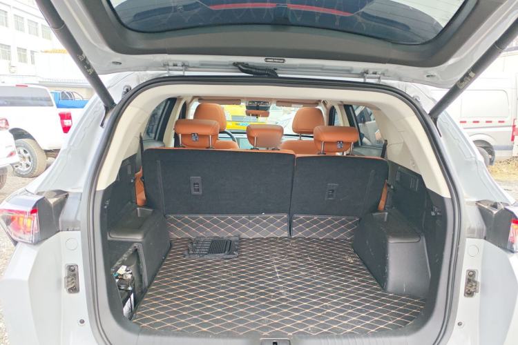 Used JETOUR Shanhai L7 2024 1.5T 120km MAX 5-Seater Trunk