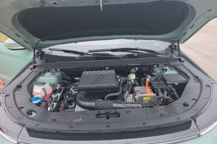 Used JETOUR Shanhai L7 2024 1.5T 120 km ULTRA 5-seater Engine Bay