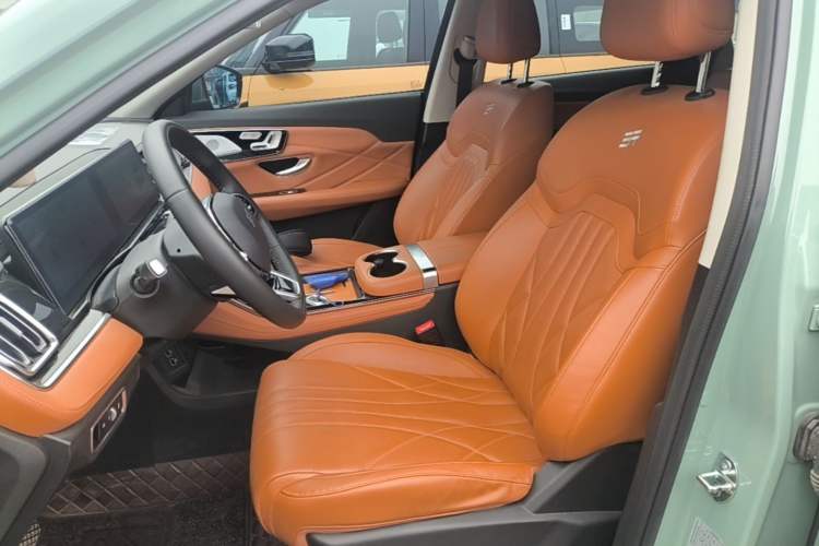 Used JETOUR Shanhai L7 2024 1.5T 120 km ULTRA 5-seater Left Front Seat
