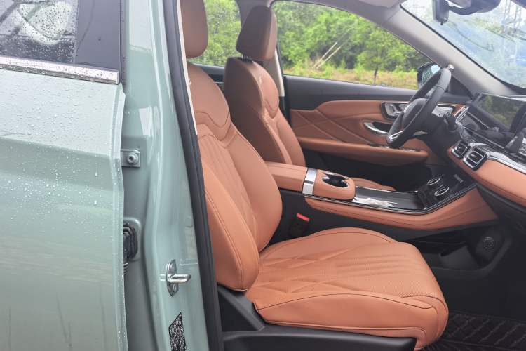 Used JETOUR Shanhai L7 2024 1.5T 120 km ULTRA 5-seater Right Front Seat