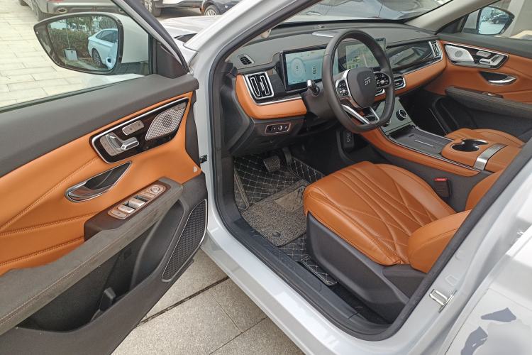 Used JETOUR Shanhai L7 2024 1.5T 120 km MAX 7-Seater Driver Seat