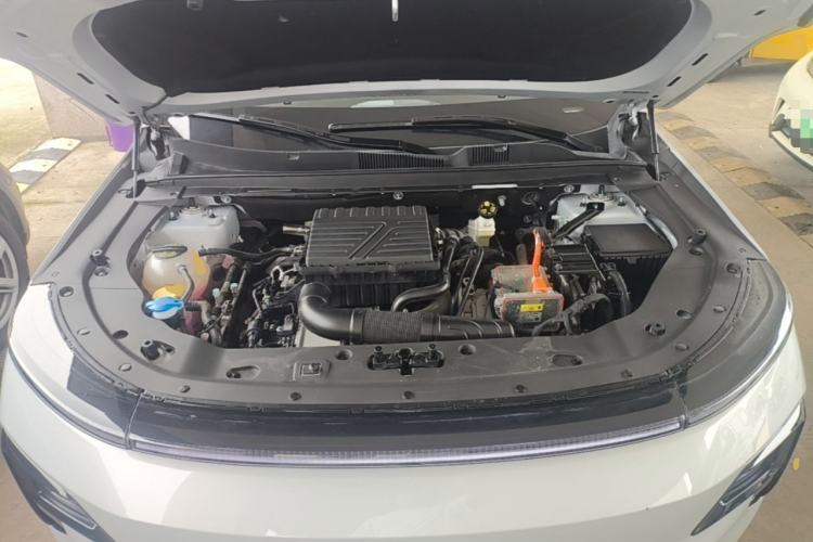 Used JETOUR Shanhai L7 2024 1.5T 120km ULTRA 7-Seater Engine Bay