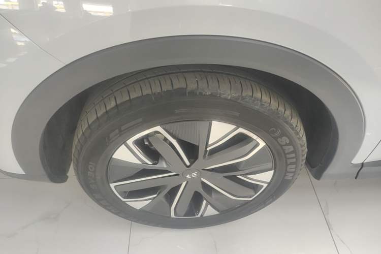 Used JETOUR Shanhai L7 2024 1.5T 120km ULTRA 7-Seater Exterior 4