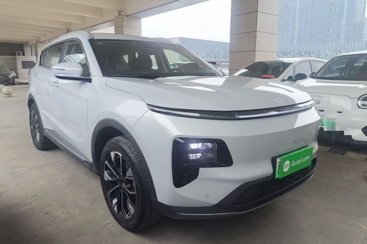 Used JETOUR Shanhai L7 2024 1.5T 120km ULTRA 7-Seater Front Right 45 Deg
