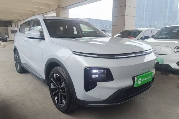 Used JETOUR Shanhai L7 2024 1.5T 120km ULTRA 7-Seater Front Right 45 Deg