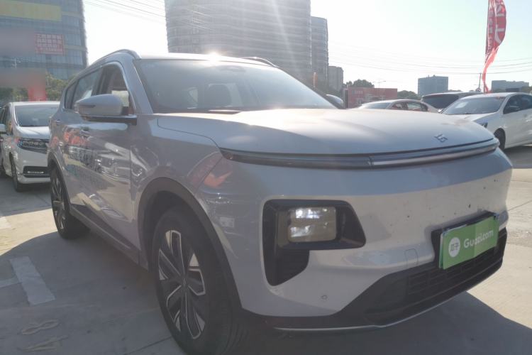 Used JETOUR Shanhai L7 2024 1.5T 120km ULTRA 7-Seater Front Right 45 Deg