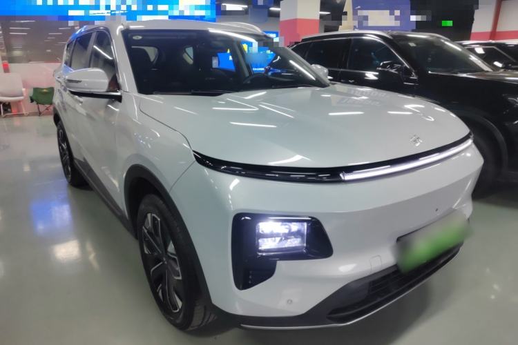 Used JETOUR Shanhai L7 2024 1.5T 120km ULTRA 7-Seater Front Right 45 Deg