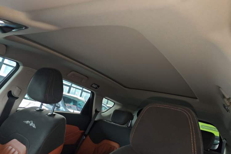 Used JETOUR Shanhai L7 2024 1.5T 120km ULTRA 7-Seater Headliner