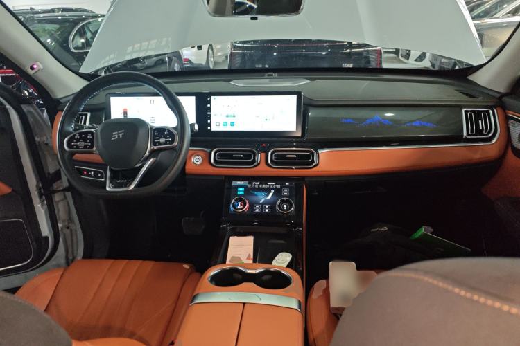 Used JETOUR Shanhai L7 2024 1.5T 120km ULTRA 7-Seater Interior 2
