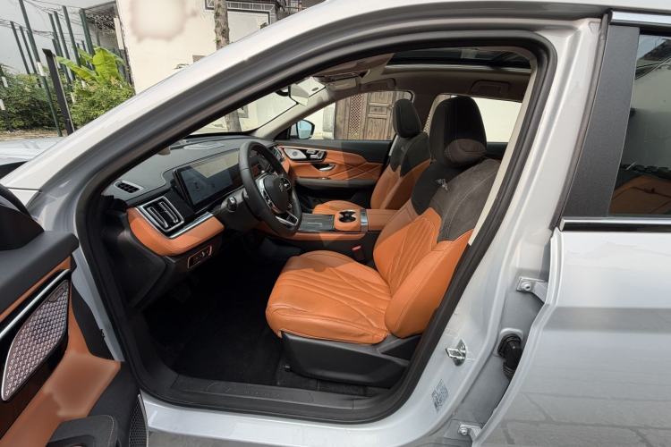 Used JETOUR Shanhai L7 2024 1.5T 120km ULTRA 7-Seater Interior 2