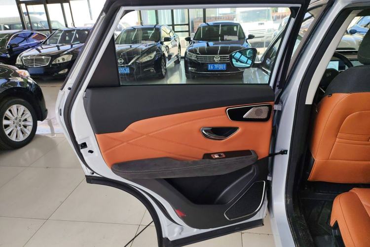 Used JETOUR Shanhai L7 2024 1.5T 120km ULTRA 7-Seater Interior 8