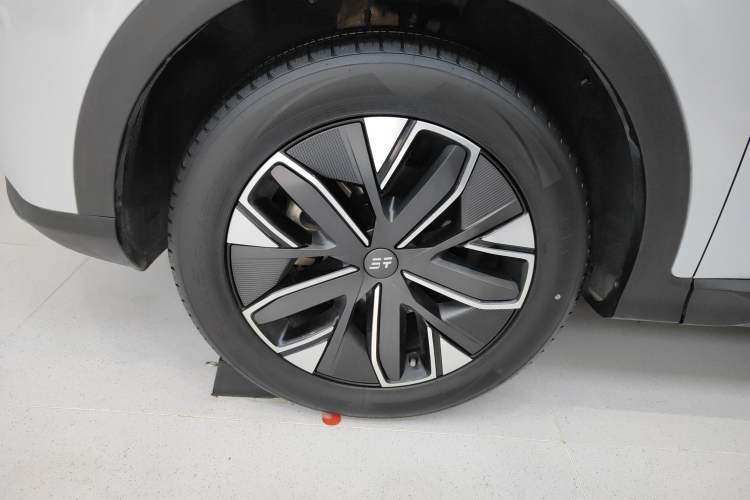 Used JETOUR Shanhai L7 2024 1.5T 120km ULTRA 7-Seater Left Front Wheel Hub