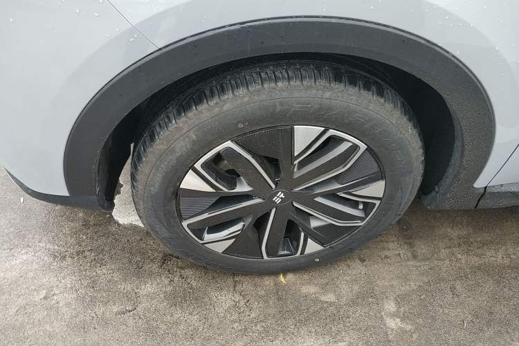 Used JETOUR Shanhai L7 2024 1.5T 120km ULTRA 7-Seater Left Front Wheel Hub