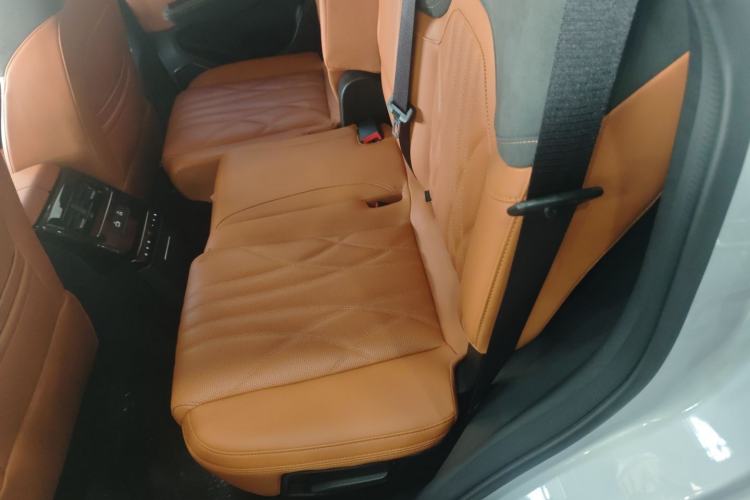 Used JETOUR Shanhai L7 2024 1.5T 120 km ULTRA 5-seater Left Rear Seat