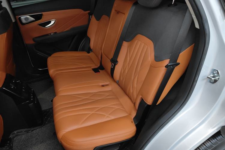 Used JETOUR Shanhai L7 2024 1.5T 120km ULTRA 7-Seater Left Rear Seat