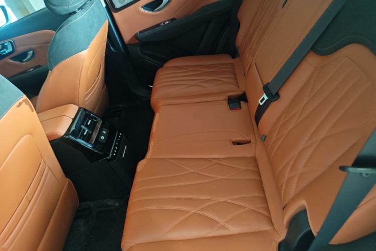 Used JETOUR Shanhai L7 2024 1.5T 120km PRO 7-Seater Left Rear Seat