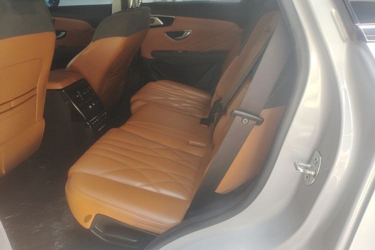 Used JETOUR Shanhai L7 2024 1.5T 120km ULTRA 7-Seater Left Rear Seat