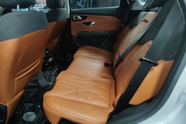 Used JETOUR Shanhai L7 2024 1.5T 120km ULTRA 7-Seater Left Rear Seat