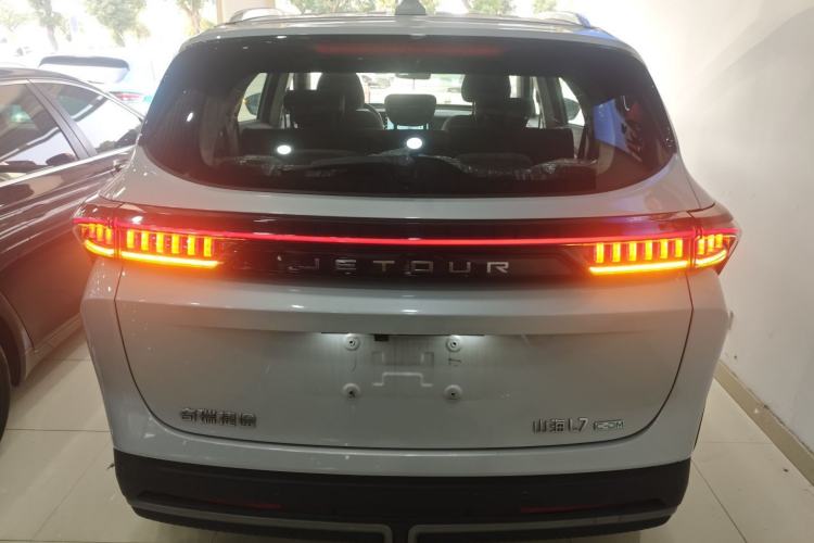 Used JETOUR Shanhai L7 2024 1.5T 120 km ULTRA 5-seater Rear