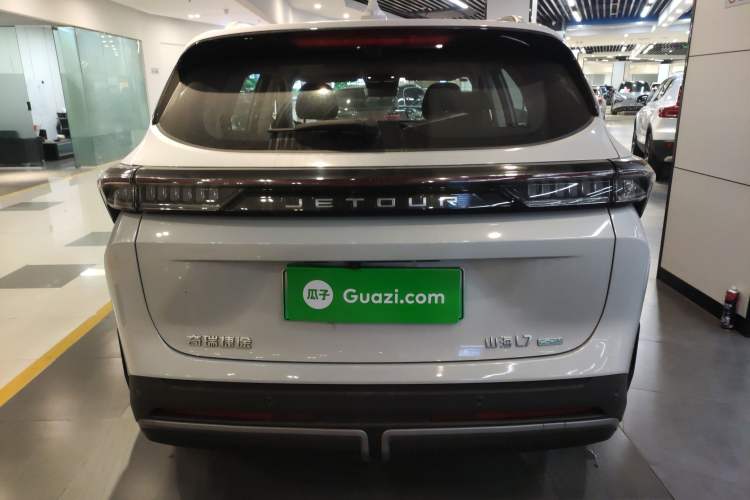 Used JETOUR Shanhai L7 2024 1.5T 120 km MAX 7-Seater Rear