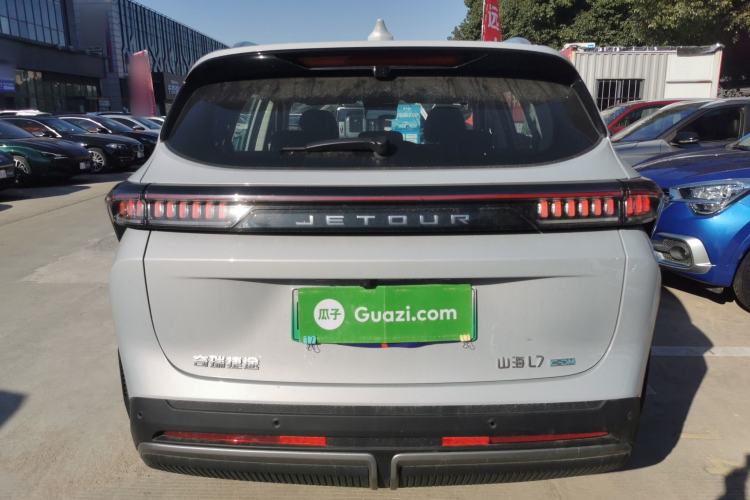 Used JETOUR Shanhai L7 2024 1.5T 120km ULTRA 7-Seater Rear