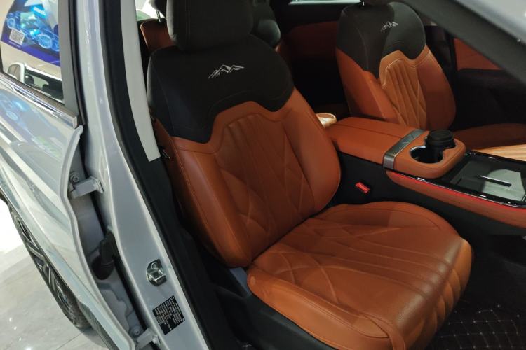 Used JETOUR Shanhai L7 2024 1.5T 120km ULTRA 7-Seater Right Front Seat