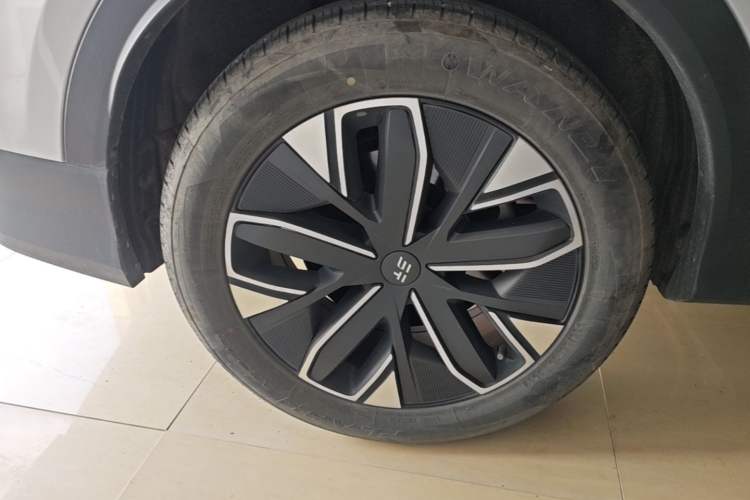 Used JETOUR Shanhai L7 2024 1.5T 120km PRO 7-Seater Right Rear Wheel Hub