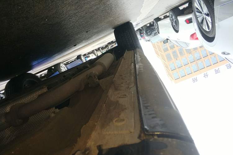Used JETOUR Shanhai L7 2024 1.5T 120km ULTRA 7-Seater Right Side Sill