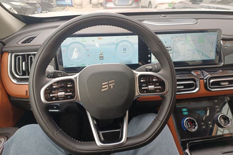 Used JETOUR Shanhai L7 2024 1.5T 120 km MAX 7-Seater Steering Wheel