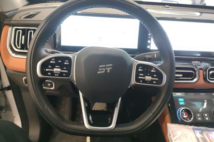 Used JETOUR Shanhai L7 2024 1.5T 120 km MAX 7-Seater Steering Wheel