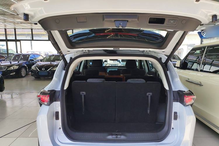 Used JETOUR Shanhai L7 2024 1.5T 120km ULTRA 7-Seater Trunk